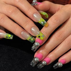 C Star Nails