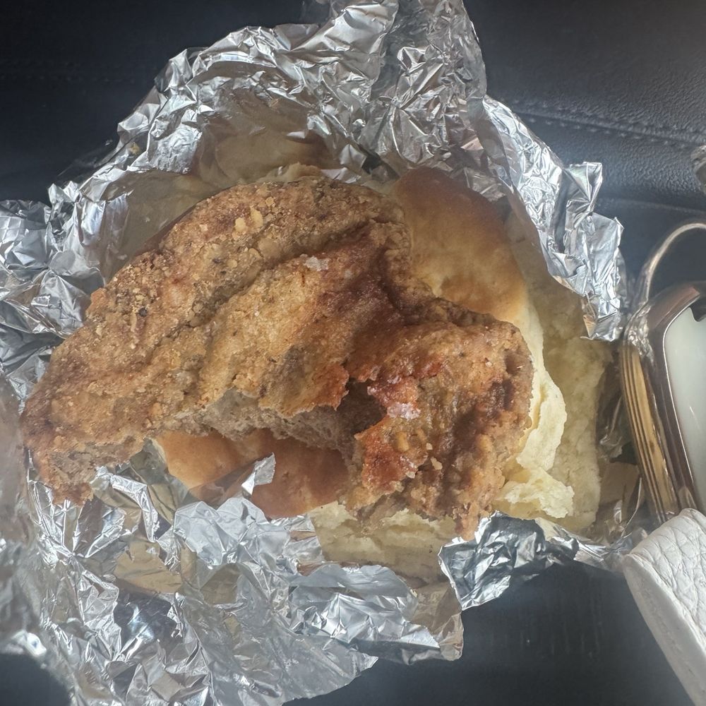 Richpond Market - Dry, hard, and old breakfast sandwich. - Delis Near Me - Bowling Green, Kentucky Richpond Market - Dry, hard, and old breakfast sandwich. - Delis Near Me - Bowling Green, Kentucky