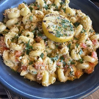 Hand Cut Nashville - Crab Mac and "cheese". Looks appealing does not taste it. - Steakhouses Near Me - Nashville, Tennessee