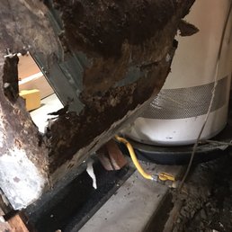 Some of the ductwork that wasn't removed. Some of the ductwork that wasn't removed.