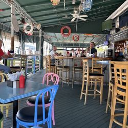 Billys By the Bay - Bar