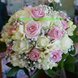 Blooms Apart