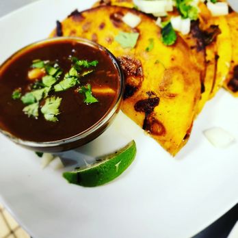 Starters Bistro - Birria tacos - American Near Me - Nahunta, Georgia