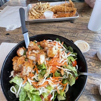 The Cookshack - Tender Salad mild - Chicken Shop Near Me - Fort Worth, Texas