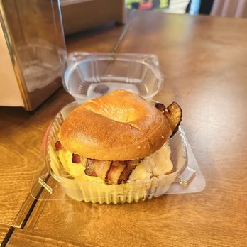 Cafe Crema - Breakfast & Brunch Near Me - Gloucester City, New Jersey