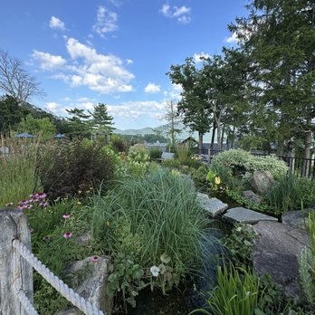Blue Water Manor - Hotels Near Me - Bolton Landing, New York