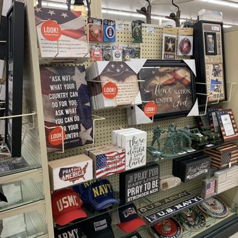 Hobby Lobby - Military / Veterans - Home Decor Near Me - Salem, Oregon