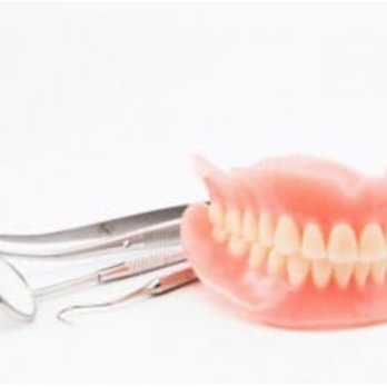 Hunter's Denture Studio of Spokane - Cosmetic Dentists Near Me - Spokane, Washington Hunter's Denture Studio of Spokane - Cosmetic Dentists Near Me - Spokane, Washington