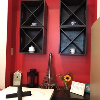 Le Crepe - Cozy, well decorated with hardwood floors and a French flare! - Creperies Near Me - Royal Oak, Michigan Le Crepe - Cozy, well decorated with hardwood floors and a French flare! - Creperies Near Me - Royal Oak, Michigan