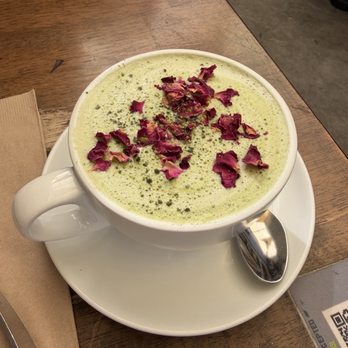 Blu Jam Cafe - Rose Matcha - Breakfast & Brunch Near Me - Sherman Oaks, California