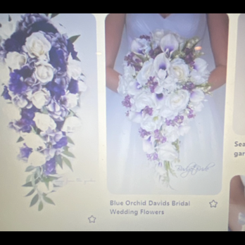 Avant Garden Florist - Style of bride bouquet and colors - Florists Near Me - Delafield, Wisconsin