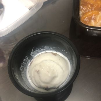 Maple Tree Inn - $11 peach cobbler and ice cream. It's really just peaches with a crumb of crust. - Southern Near Me - Homewood, Illinois Maple Tree Inn - $11 peach cobbler and ice cream. It's really just peaches with a crumb of crust. - Southern Near Me - Homewood, Illinois