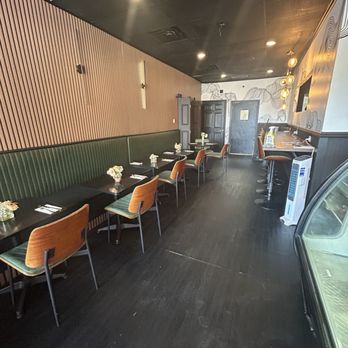 Everybody Eats - Burgers Near Me - Chester, Pennsylvania