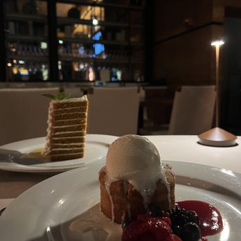 Ocean Prime - Carrot cake Butter cake - Seafood Near Me - Beverly Hills, California