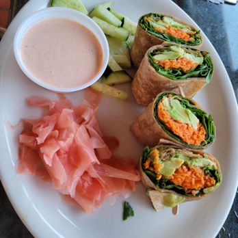 Foxy's Restaurant - Avocado Wrap - Diners Near Me - Glendale, California Foxy's Restaurant - Avocado Wrap - Diners Near Me - Glendale, California