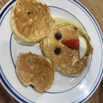 Big Bear Biscuits - BONNIE CAKES | kid-sized three pancakes and maple syrup...came with fruit-shaped face (blueberries, strawberry, apple slice) $5.00 - Breakfast & Brunch Near Me - Indianapolis, Indiana