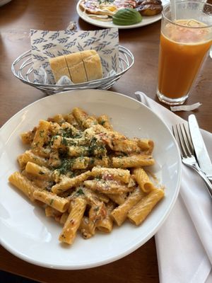 San Martin Bakery & Restaurant