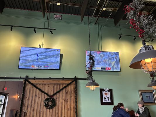 Bond Brothers Beer Company by null