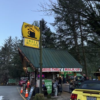 Espresso Chalet - Exterior - Coffee & Tea Near Me - Gold Bar, Washington