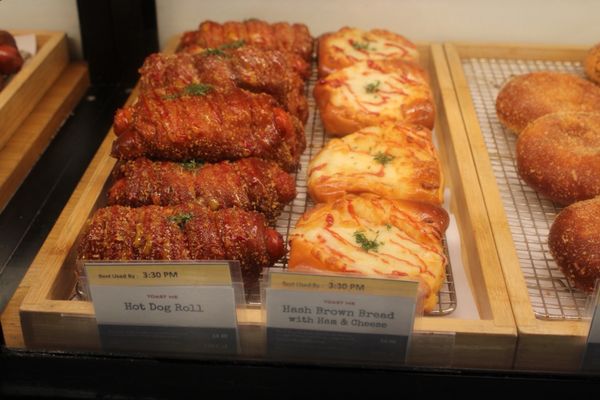 Paris Baguette by null