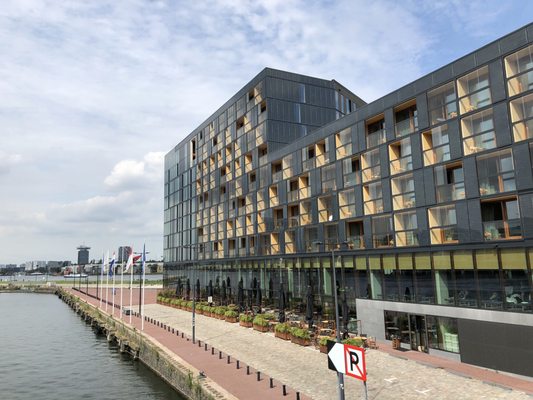 Hotel Jakarta by null