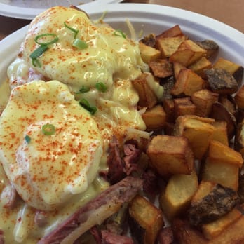 Button Up Cafe - Eggs Benny!  Yum!! - Breakfast & Brunch Near Me - Pearl City, Hawaii