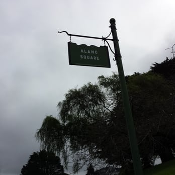 Alamo Square - I'm not sure if you could see the sign that says Alamo Park - Parks Near Me - San Francisco, California Alamo Square - I'm not sure if you could see the sign that says Alamo Park - Parks Near Me - San Francisco, California