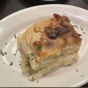 Wildfire - Scalloped potatoes - American Near Me - Chicago, Illinois Wildfire - Scalloped potatoes - American Near Me - Chicago, Illinois