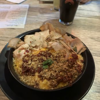 Matlack's Boise - Mac n Cheese with everything - Beer Bar Near Me - Boise, Idaho