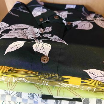Sig On Smith - Māmaki - Men's Clothing Near Me - Honolulu, Hawaii Sig On Smith - Māmaki - Men's Clothing Near Me - Honolulu, Hawaii
