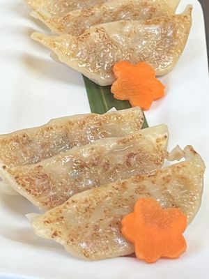 Tane Vegan Izakaya - Highland Park by null