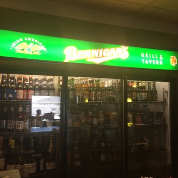 Bennigan's - American Near Me - Clear Lake, Iowa