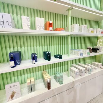 Sukoshi - Cosmetics & Beauty Supply Near Me - Aventura, Florida Sukoshi - Cosmetics & Beauty Supply Near Me - Aventura, Florida