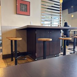 QDOBA Mexican Eats - Ambience