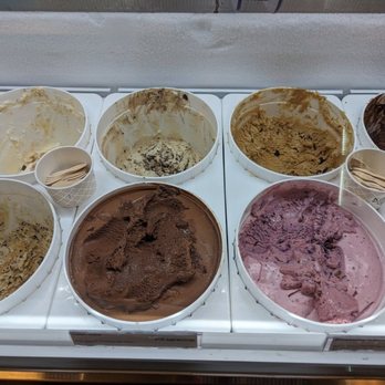 Kilwins Ice Cream - Chocolate - Fudge - Ice cream - Ice Cream & Frozen Yogurt Near Me - Charlottesville, Virginia Kilwins Ice Cream - Chocolate - Fudge - Ice cream - Ice Cream & Frozen Yogurt Near Me - Charlottesville, Virginia
