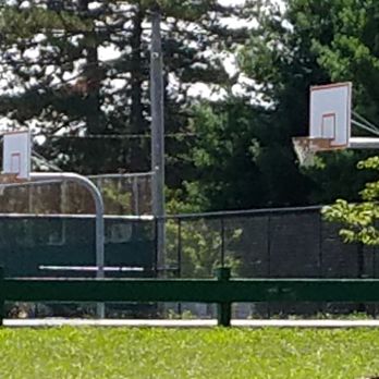 Baker Park - basketball courts across the street - Parks Near Me - New Castle, Indiana