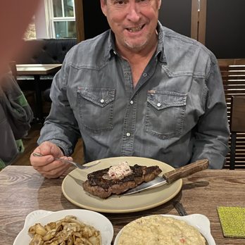 Peasant Village Restaurant - Steak, Spanish Garlic Mushrooms and Three Cheese Grits - New American Near Me - San Angelo, Texas Peasant Village Restaurant - Steak, Spanish Garlic Mushrooms and Three Cheese Grits - New American Near Me - San Angelo, Texas