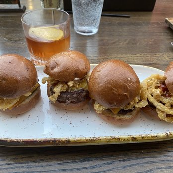 Gus's Barbecue - Gus's BBQ Sliders - Barbeque Near Me - Claremont, California Gus's Barbecue - Gus's BBQ Sliders - Barbeque Near Me - Claremont, California
