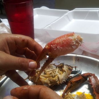 Sea Holic - Snow Crab big claw - Seafood Near Me - Houston, Texas Sea Holic - Snow Crab big claw - Seafood Near Me - Houston, Texas