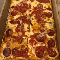 Buddy's Pizza