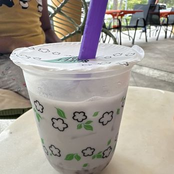 Sweet Leaf Tea Lounge - Taro milk tea with strawberry boba - Bubble Tea Near Me - Pompano Beach, Florida Sweet Leaf Tea Lounge - Taro milk tea with strawberry boba - Bubble Tea Near Me - Pompano Beach, Florida