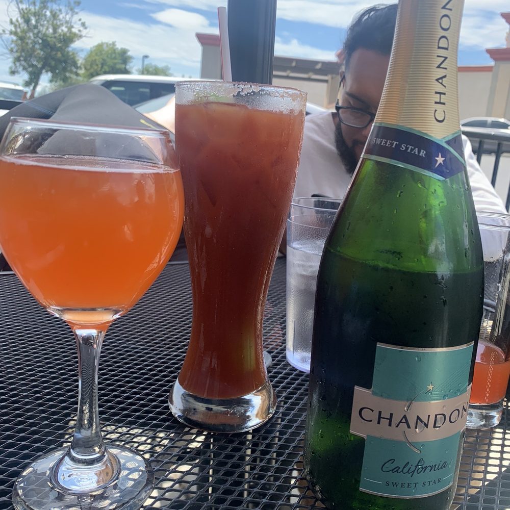 The Mimosa House - Beach Bum Mimosa and Bloody Mary - New American Near Me - Folsom, California