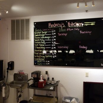 Rodney's Kitchen - Soul Food Near Me - Waterloo, Iowa