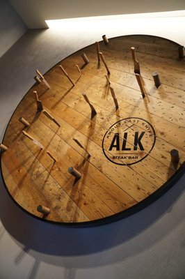 About Last Knife by null