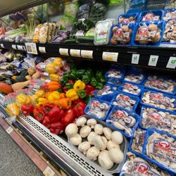 B&H Your Community Grocer