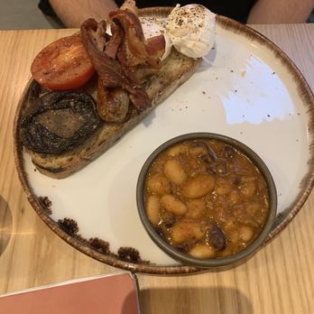 Brother Marcus - Breakfast - Mediterranean Near Me - London, XGL
