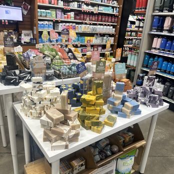 Mother's Market & Kitchen - Grocery Near Me - Irvine, California Mother's Market & Kitchen - Grocery Near Me - Irvine, California
