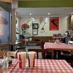 Mario's Pizza
