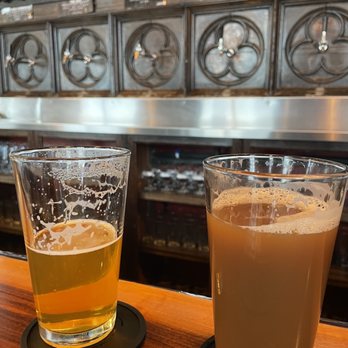 Oozlefinch Beers & Blending - Breweries Near Me - Fort Monroe, Virginia