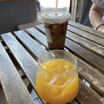 Café Miriam- City Park - Orange juice - Coffee & Tea Near Me - Denver, Colorado